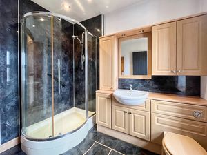 Photo 1- click for photo gallery